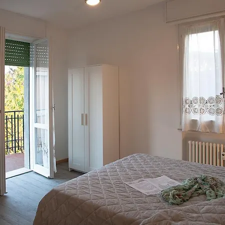La Casa Dei Cedri R&b Reggio Emilia